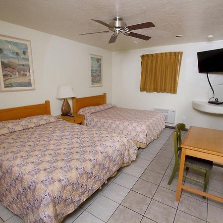 Mission Bell Motel Ventura Bagian luar foto