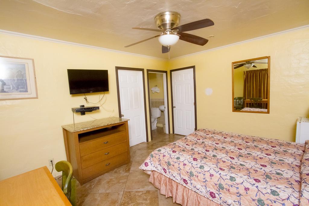 Mission Bell Motel Ventura Bagian luar foto