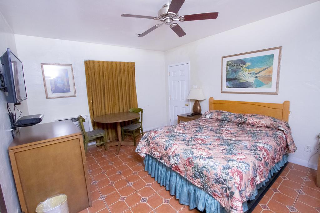 Mission Bell Motel Ventura Bagian luar foto